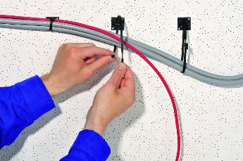 Todo lo que debes saber acerca de los sujeta cables adhesivos
